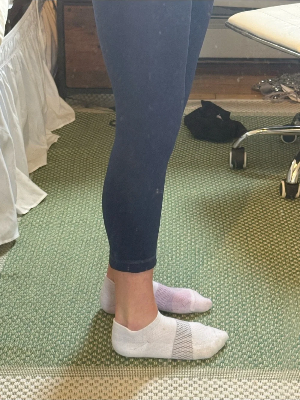 Lululemon Navy High-Waist Cropped Leggings